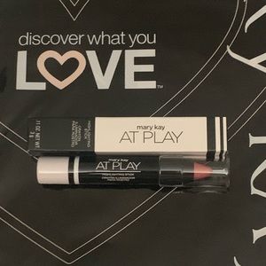 Mary Kay At Play Highlighting Stick